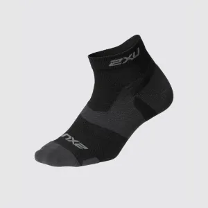 2XU - Vectr Light Cushion 1/4 Crew Compression Socks - Black/Titanium