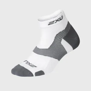 2XU - Vectr Light Cushion 1/4 Crew Compression Socks - White/Grey