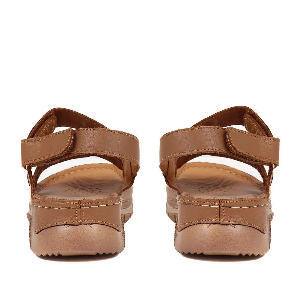 Adjustable Leather Sandals - GENC37005 / 324 732