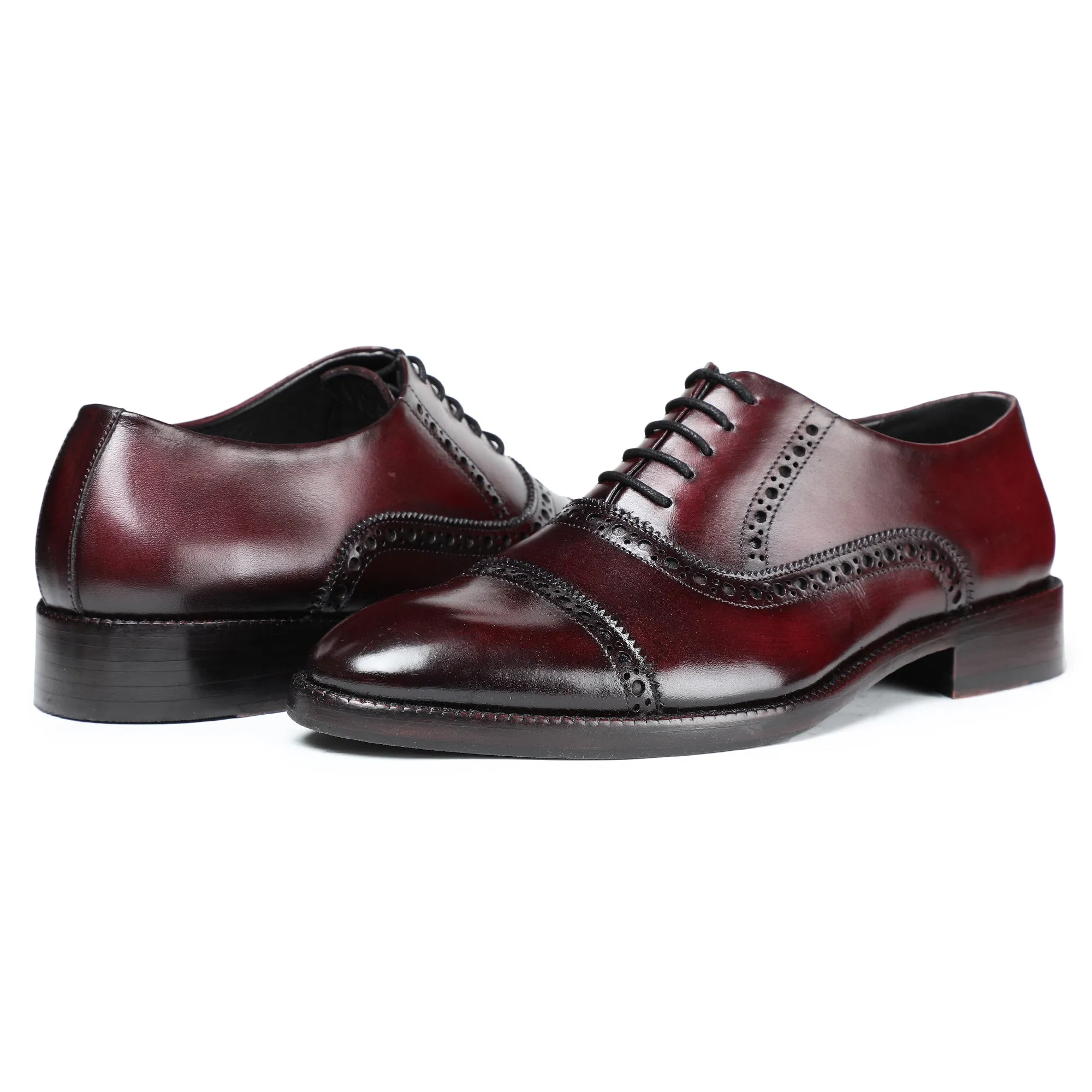 Classic Captoe Oxford - Burgundy